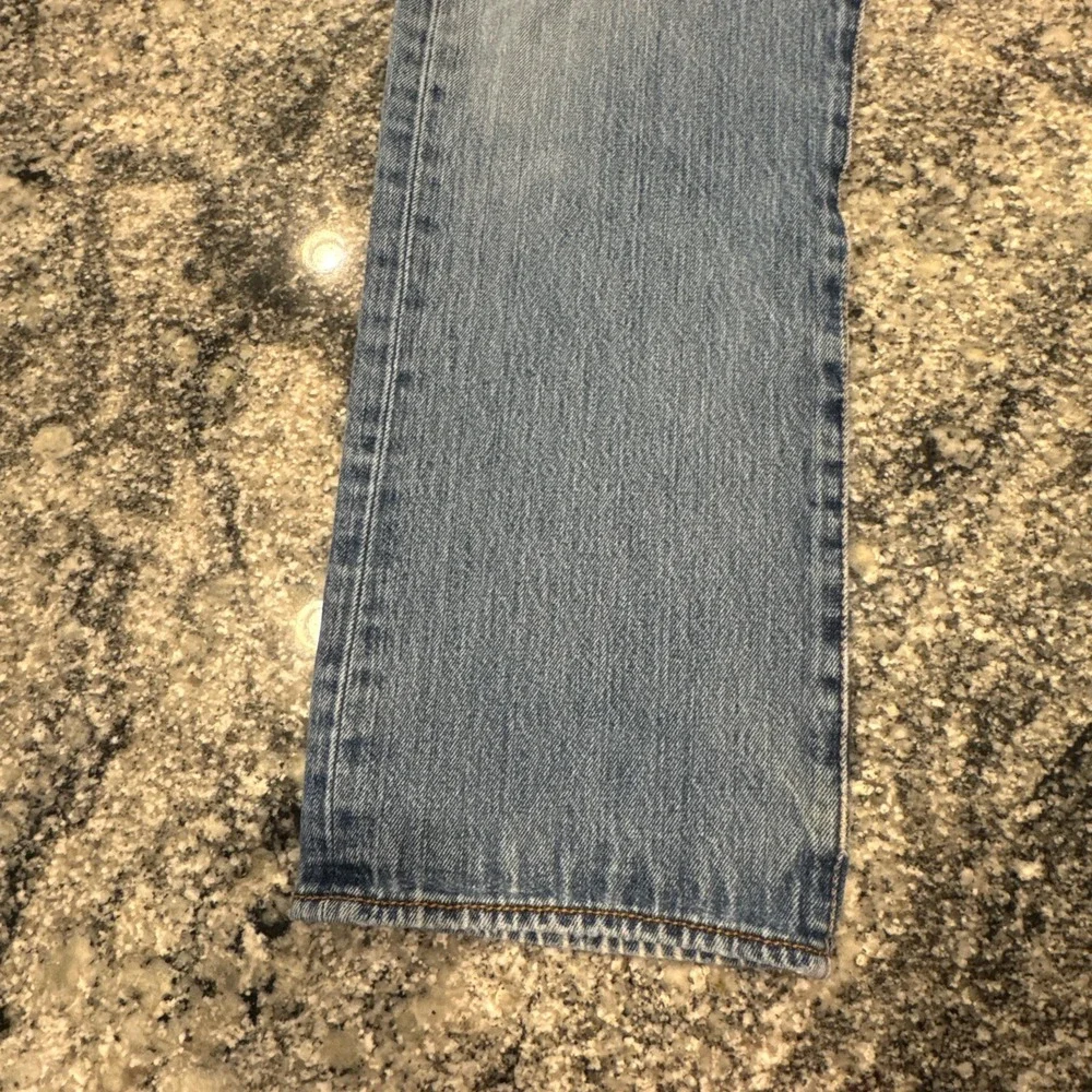 Levi's Jeans Mens 36x30 Blue 501 Straight Leg Button Fly‎ Denim Work Distressed